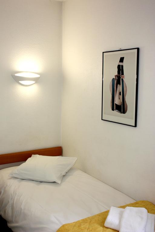 Hotel Vallee Bleue Montalieu-Vercieu Exteriér fotografie